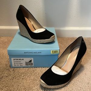 Women’s size 8.5 Antonio Melanie black suede wedged heel